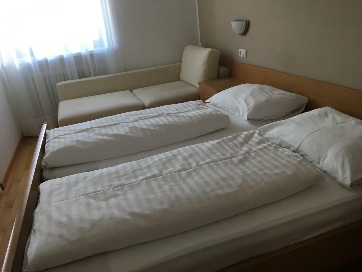 Hotel Garni Maria Varna Esterno foto